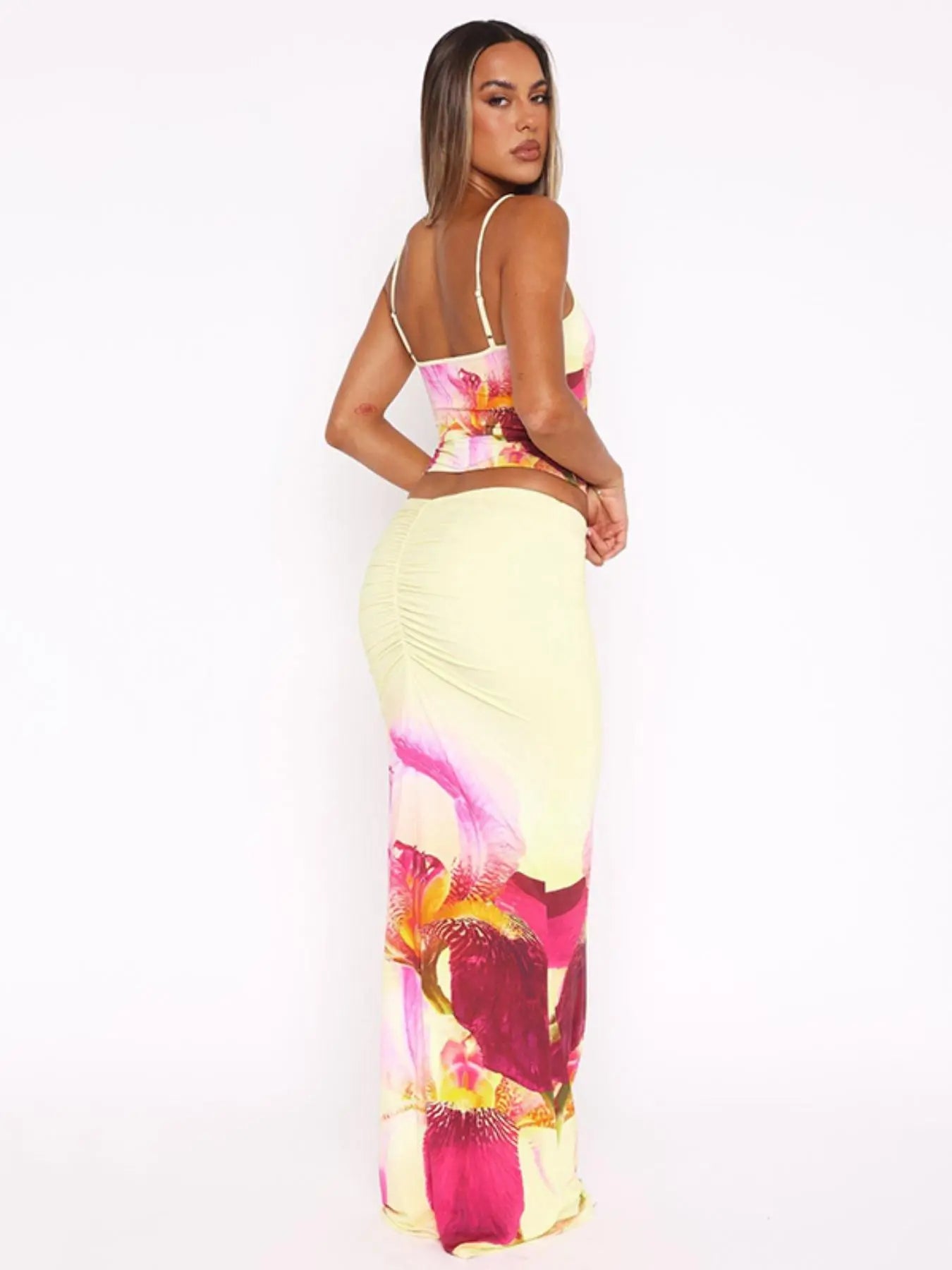 Women'S Floral Print Knit Cami Top & Skirt Two-Piece Set, Womenswear Casual Sleeveless Top & Skirt for Summer Outdoor, Ladies Clothes for Beach Holiday Vacation, Matching Clothing Set Women, Cute Summer Outfit Suits